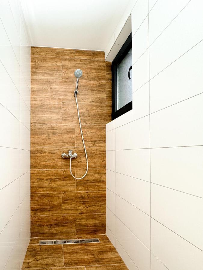 Kiko Apartmani Lux Zrenjanin Esterno foto